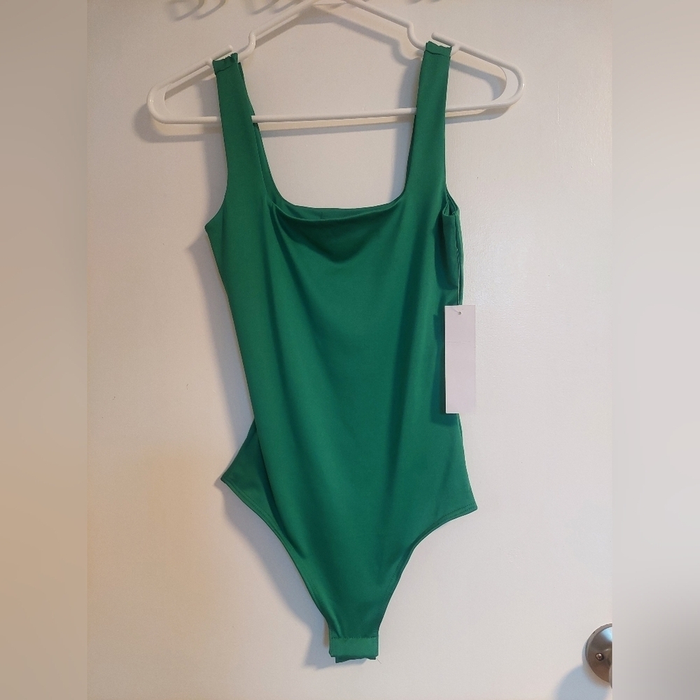 Live In The Moment Elegant Green Women's Bodysuit